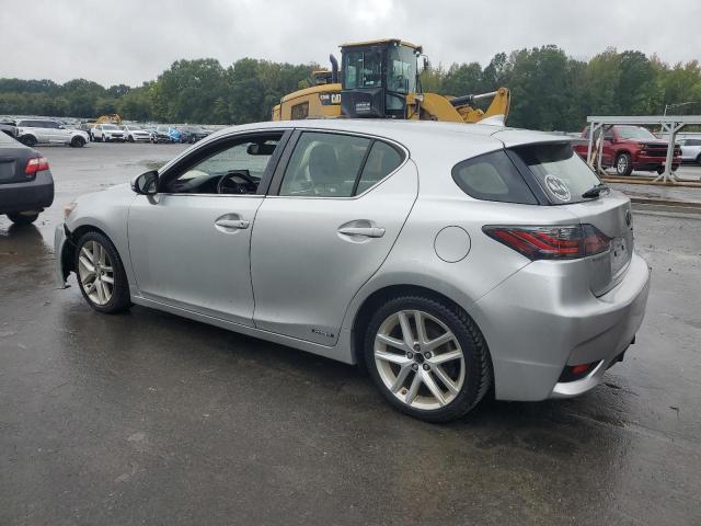 Photo 2 from auction – 2014 LEXUS CT 200 with VIN JTHKD5BH5E2194077