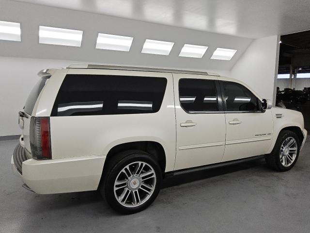 Photo 3 from auction – 2013 CADILLAC ESCALADE E with VIN 1GYS3JEF6DR217762