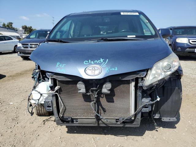 Photo 5 from auction – 2015 TOYOTA SIENNA XLE with VIN 5TDYK3DC3FS657142