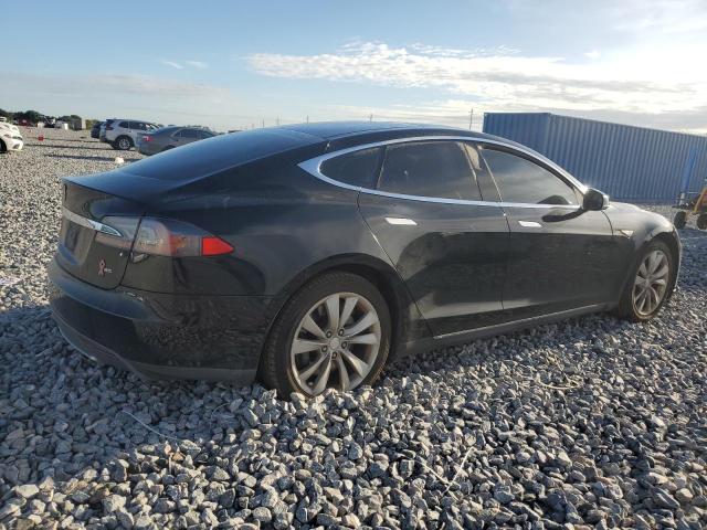 Photo 3 from auction – 2013 TESLA MODEL S with VIN 5YJSA1DN0DFP11304