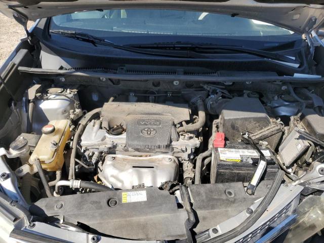 Photo 12 from auction – 2015 TOYOTA RAV4 LE with VIN JTMBFREV1FD162091