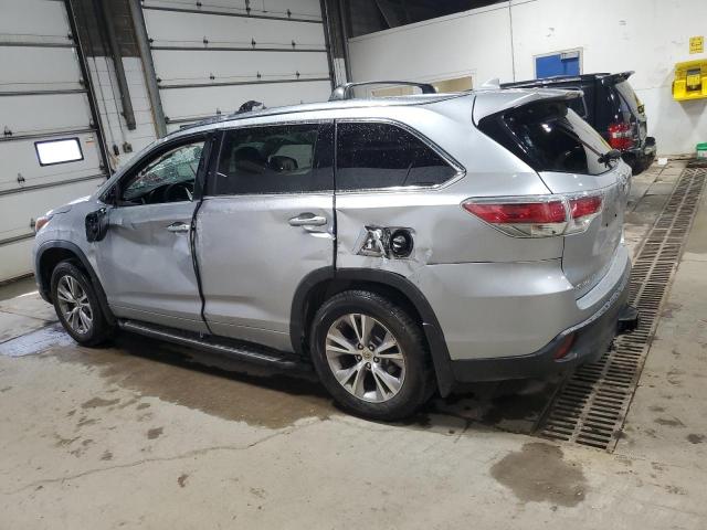 Photo 2 from auction – 2015 TOYOTA HIGHLANDER XLE with VIN 5TDJKRFHXFS221627