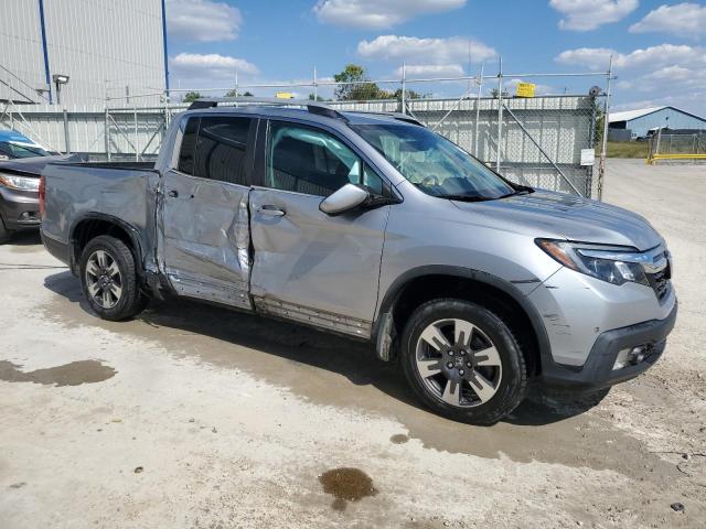Photo 4 from auction – 2017 HONDA RIDGELINE with VIN 5FPYK3F6XHB010520