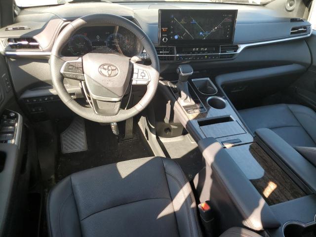 Photo 8 from auction – 2025 TOYOTA SIENNA LIM with VIN 5TDESKFCXSS160352