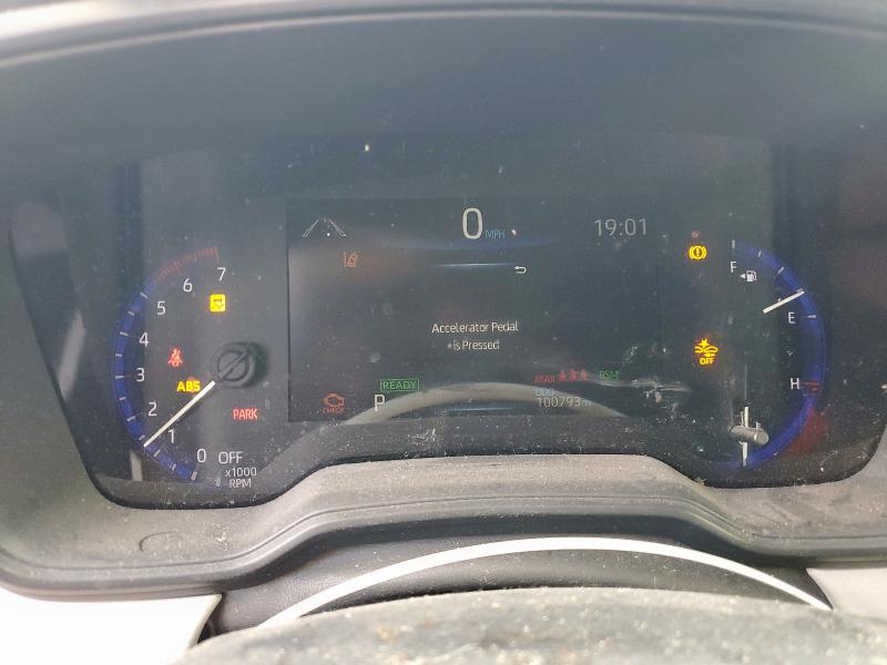 Photo 9 from auction – 2021 TOYOTA COROLLA LE with VIN JTDEAMDEXMJ014729