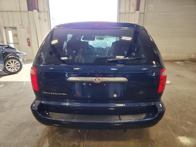 Photo 6 from auction – 2004 CHRYSLER TOWN & COU with VIN 1C4GP45R04B579798