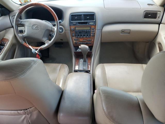 Photo 8 from auction – 2001 LEXUS ES 300 with VIN JT8BF28G410335752
