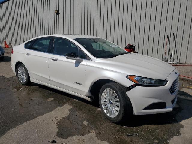 Photo 4 from auction – 2015 FORD FUSION SE with VIN 3FA6P0LU9FR199830