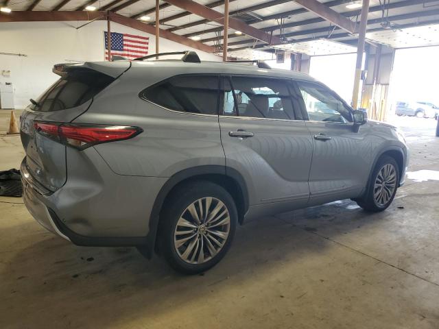 Photo 3 from auction – 2021 TOYOTA HIGHLANDER with VIN 5TDFZRBH6MS089552