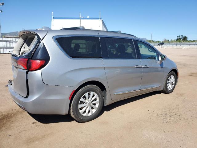 Photo 3 from auction – 2017 CHRYSLER PACIFICA T with VIN 2C4RC1BG7HR532636