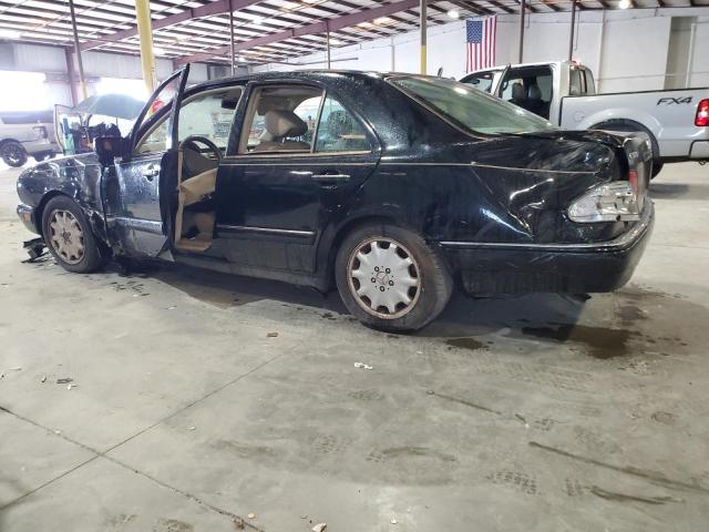 Photo 2 from auction – 1999 MERCEDES-BENZ E 320 with VIN WDBJF65H7XA810832