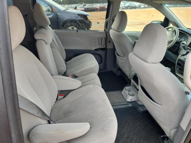 Photo 11 from auction – 2014 TOYOTA SIENNA LE with VIN 5TDKK3DC2ES479583