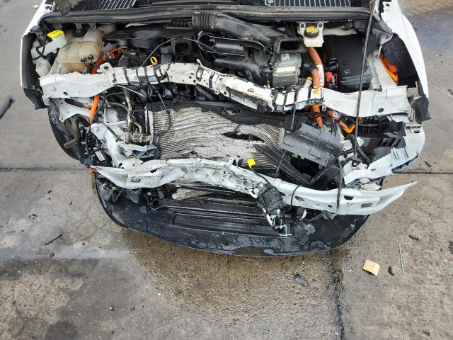 Photo 11 from auction – 2017 FORD C-MAX SE with VIN 1FADP5EU6HL108242