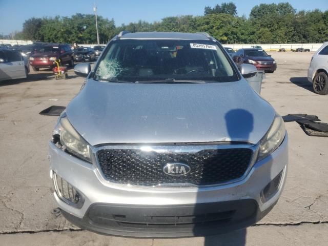 Photo 5 from auction – 2016 KIA SORENTO LX with VIN 5XYPG4A35GG087019