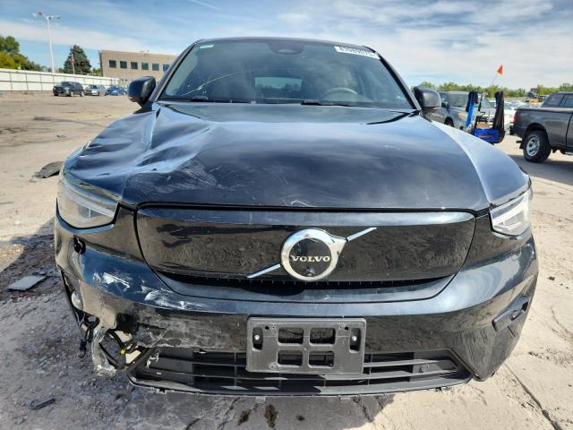 Photo 5 from auction – 2023 VOLVO C40 RECHAR with VIN YV4ED3GM1P2055833