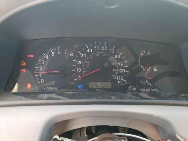 Photo 9 from auction – 2005 TOYOTA COROLLA CE with VIN JTDBR32E752063228