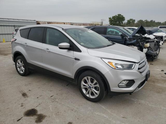 Photo 4 from auction – 2017 FORD ESCAPE SE with VIN 1FMCU0GD3HUC78806
