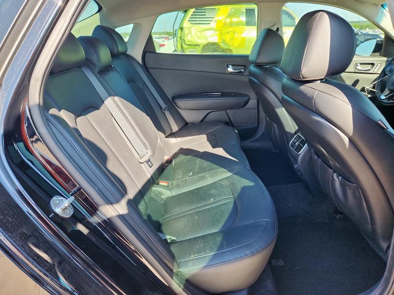 Photo 10 from auction – 2018 KIA OPTIMA EX with VIN 5XXGU4L38JG227520