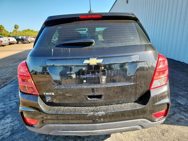 Photo 6 from auction – 2017 CHEVROLET TRAX LS with VIN 3GNCJKSB8HL156412