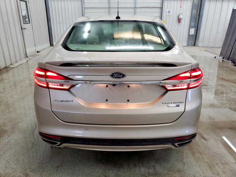 Photo 6 from auction – 2017 FORD FUSION TIT with VIN 3FA6P0D98HR100136