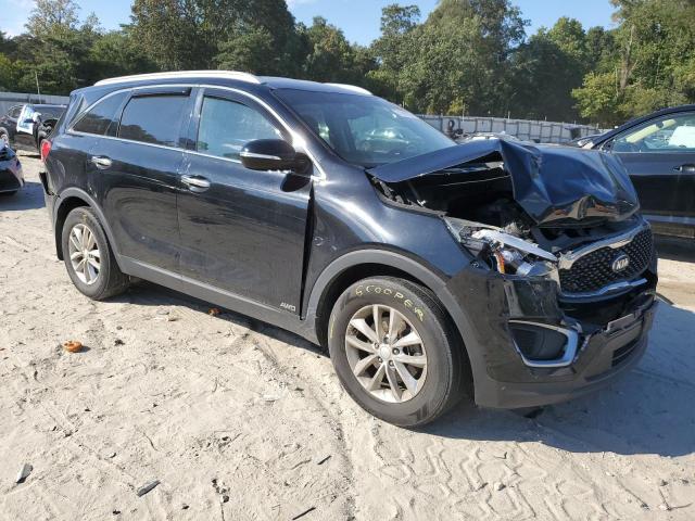Photo 4 from auction – 2017 KIA SORENTO LX with VIN 5XYPGDA33HG244340