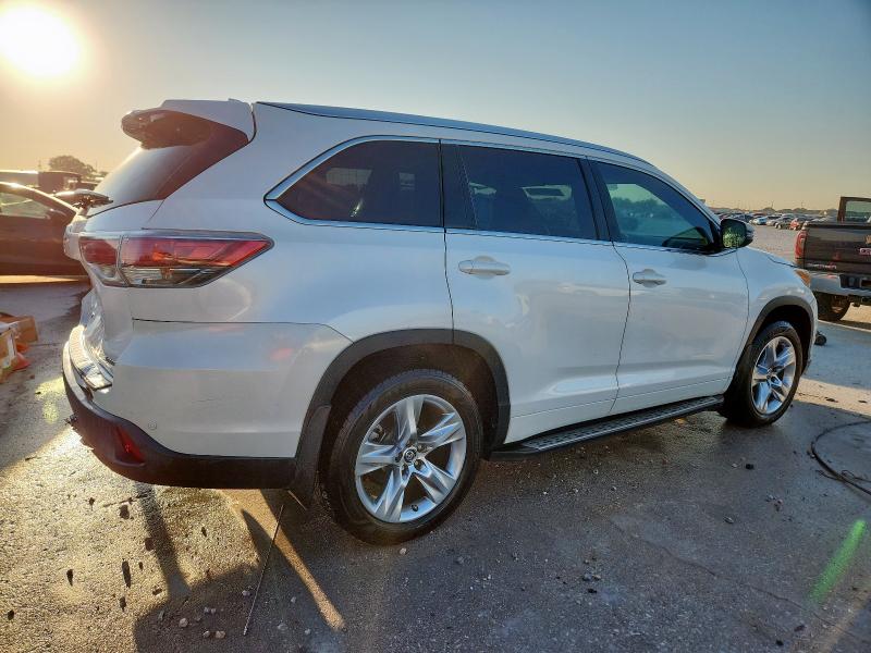 Photo 3 from auction – 2016 TOYOTA HIGHLANDER with VIN 5TDYKRFH2GS137124