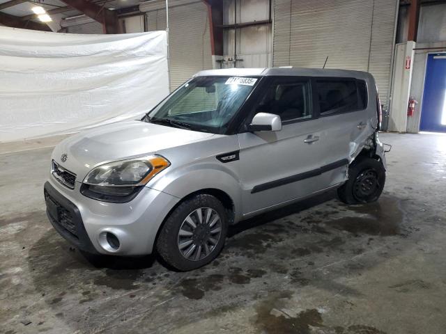 KIA SOUL 2012 with VIN KNDJT2A52C7355281 - Photo from auction