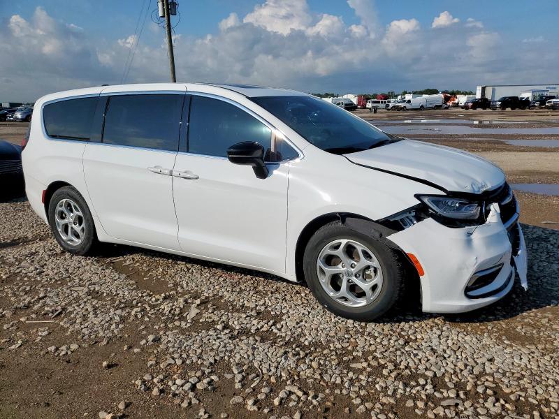 Photo 4 from auction – 2024 CHRYSLER PACIFICA L with VIN 2C4RC1GG5RR111217