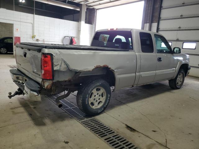 Photo 3 from auction – 2004 CHEVROLET SILVERADO with VIN 1GCEK19T34E121665