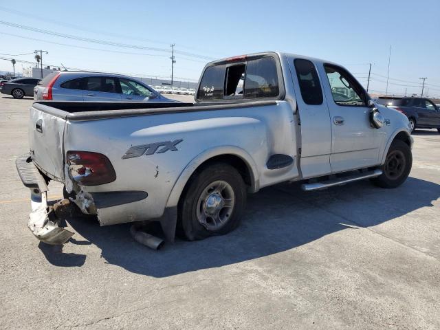 Photo 3 from auction – 2003 FORD F150 with VIN 2FTRX07L83CA43226