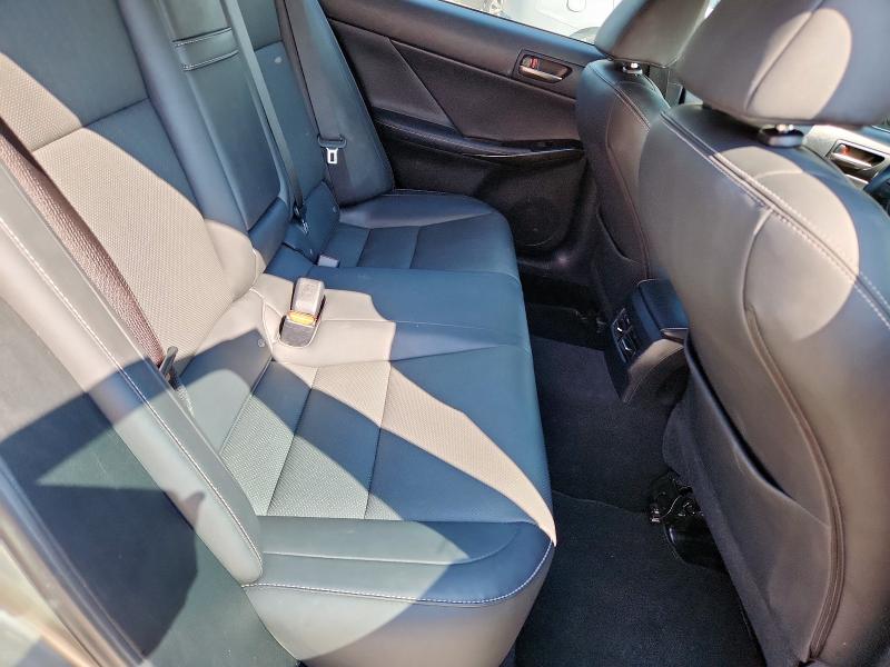 Photo 10 from auction – 2021 LEXS IS 300 with VIN JTHAA1D2XM5109835