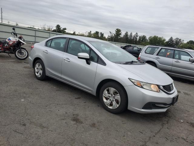 Photo 4 from auction – 2014 HONDA CIVIC LX with VIN 19XFB2F53EE256652