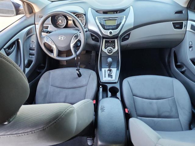Photo 8 from auction – 2012 HYUNDAI ELANTRA GL with VIN 5NPDH4AE2CH082879