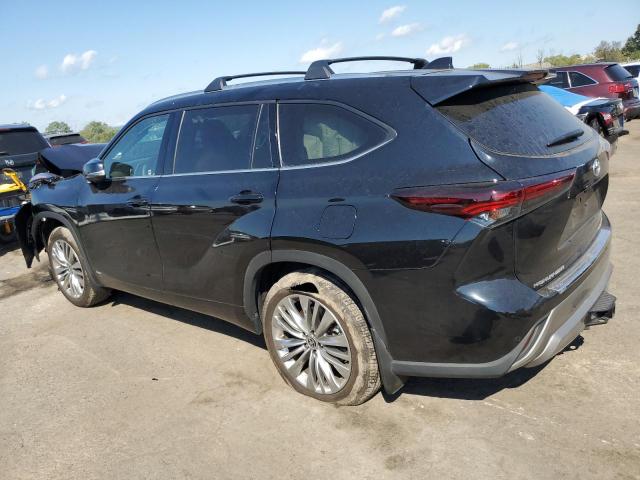 Photo 2 from auction – 2024 TOYOTA HIGHLANDER with VIN 5TDEBRCH1RS630724