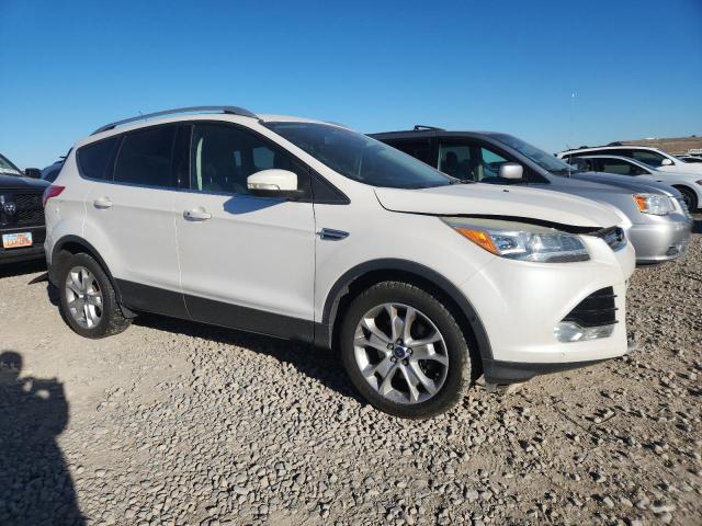 Photo 4 from auction – 2016 FORD ESCAPE TIT with VIN 1FMCU9J95GUB76821