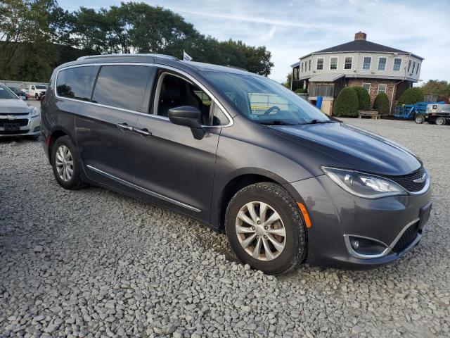 Photo 4 from auction – 2018 CHRYSLER PACIFICA T with VIN 2C4RC1BG4JR317611