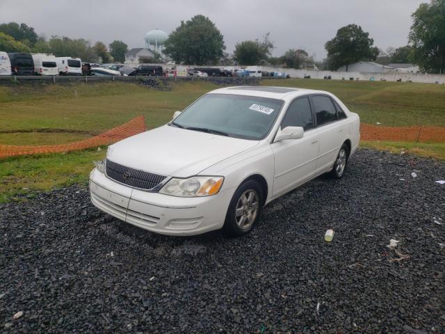 TOYOTA AVALON XL 2000 with VIN 4T1BF28BXYU064166 - Photo from auction