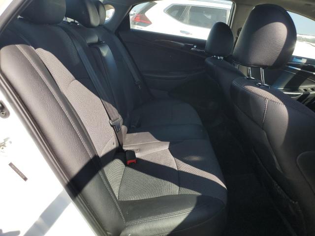 Photo 10 from auction – 2014 HYUNDAI SONATA SE with VIN 5NPEC4AC3EH825151