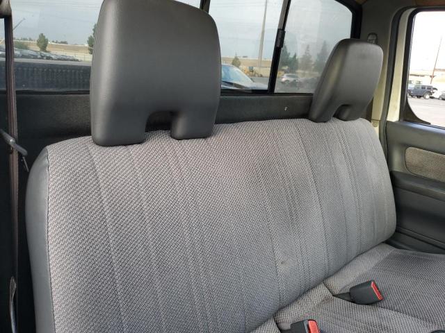 Photo 10 from auction – 2001 NISSAN FRONTIER X with VIN 1N6DD21S41C353033