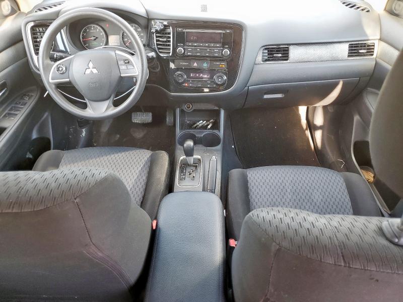 Photo 8 from auction – 2014 MITSUBISHI OUTLANDER with VIN JA4AD2A34EZ007253