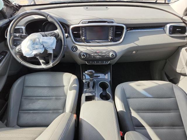 Photo 8 from auction – 2016 KIA SORENTO EX with VIN 5XYPHDA51GG130558