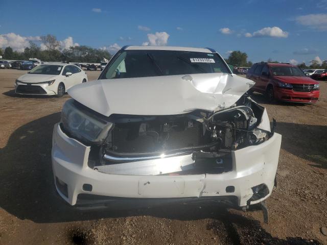 Photo 5 from auction – 2016 TOYOTA HIGHLANDER with VIN 5TDJKRFH5GS300964
