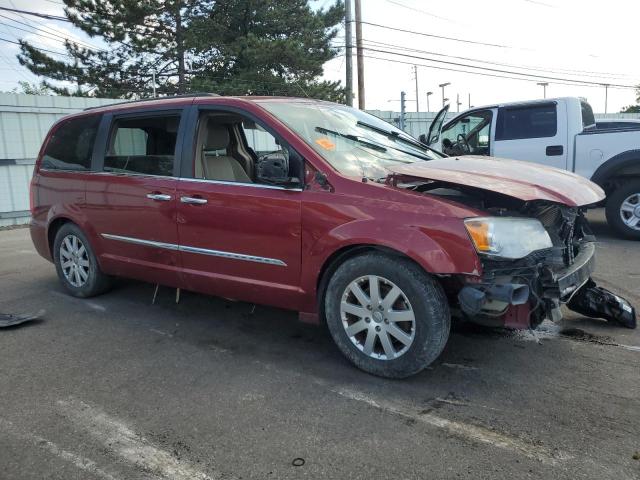 Photo 4 from auction – 2015 CHRYSLER TOWN & COU with VIN 2C4RC1BG0FR554393