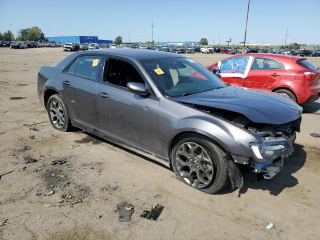 Photo 4 from auction – 2017 CHRYSLER 300 S with VIN 2C3CCAGGXHH542490