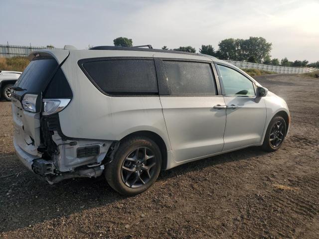 Photo 3 from auction – 2019 CHRYSLER PACIFICA LIMITED with VIN 2C4RC1GG6KR617614