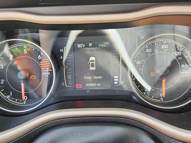 Photo 9 from auction – 2018 JEP CHEROKEE LATITUDE with VIN 1C4PJLCB4JD604932