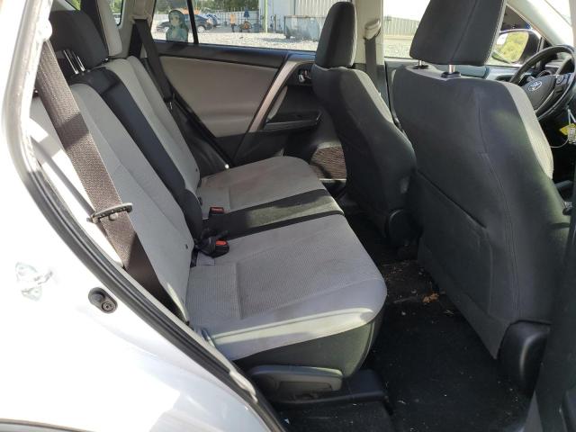 Photo 11 from auction – 2017 TOYOTA RAV4 XLE with VIN JTMWFREV7HD097574