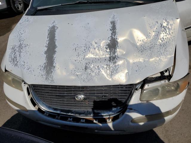Photo 12 from auction – 2000 CHRYSLER TOWN & COU with VIN 1C4GP54L7YB568810