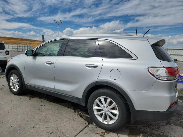Photo 2 from auction – 2017 KIA SORENTO LX with VIN 5XYPGDA33HG331137