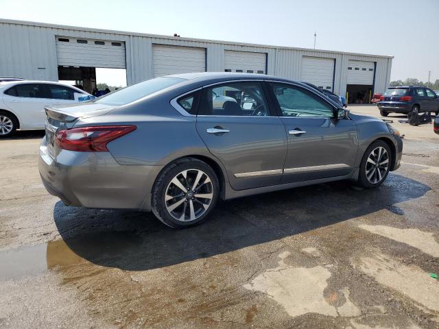 Photo 3 from auction – 2017 NISSAN ALTIMA 2.5 with VIN 1N4AL3AP7HN317710